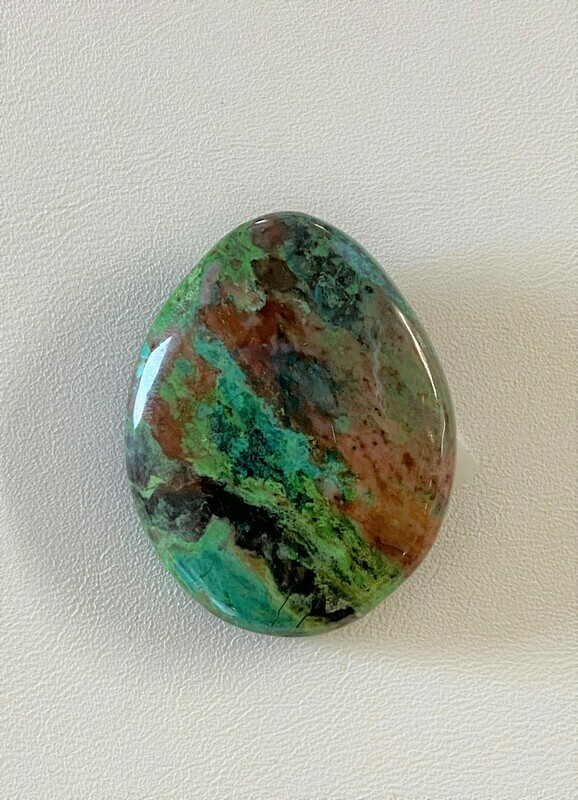 Beautiful Parrot Wing Agate