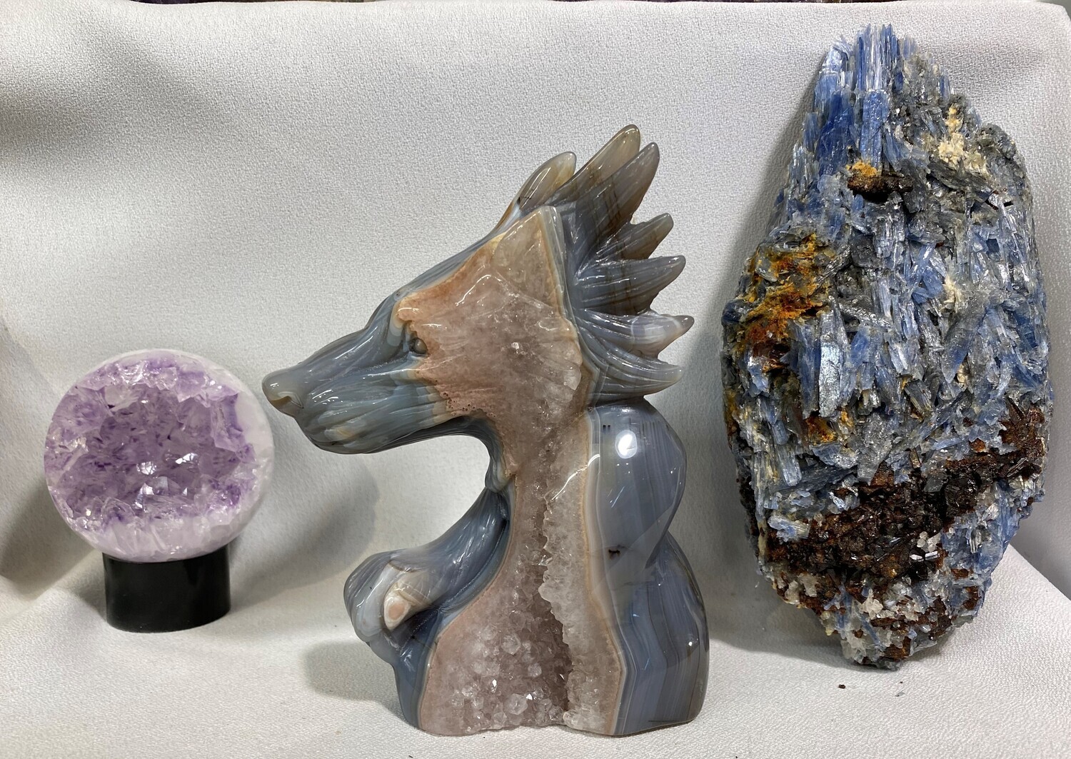 Brazilian Agate Wolf Carving