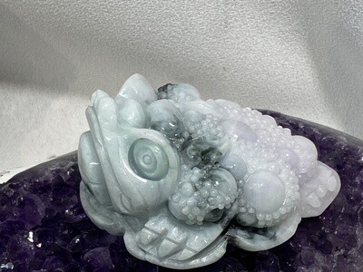 Lavender, green and white jade prosperity toad