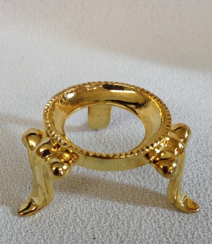 Display stand for spheres, marbles, or specimens - medium- gold colored