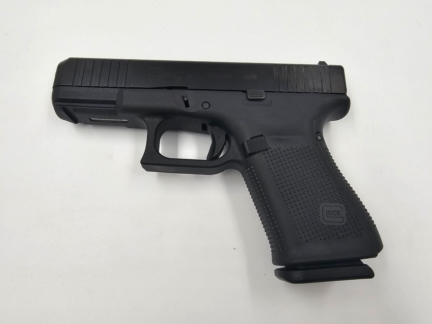 Glock 19 Gen5 - 9mm Luger Glock 19 Gen5 - 9mm Luger