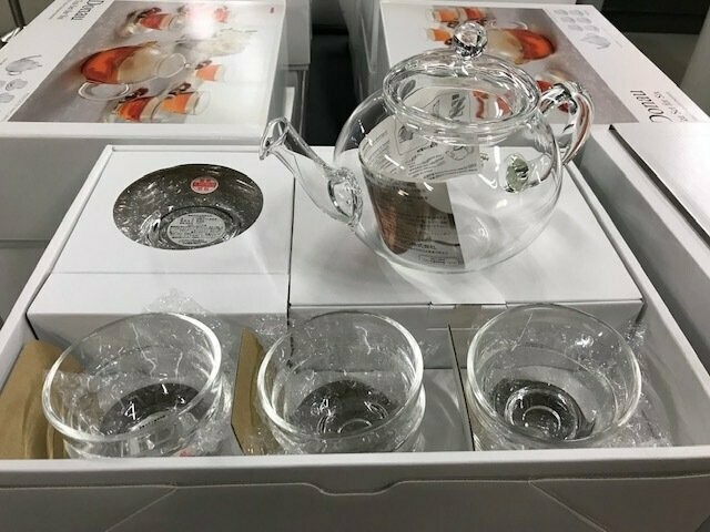Hario Donau 800 ml Theepot + Yunomi Theeglazen set