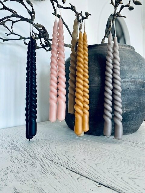 Rustik Lys Swirl dinerkaarsen - Diverse Kleuren