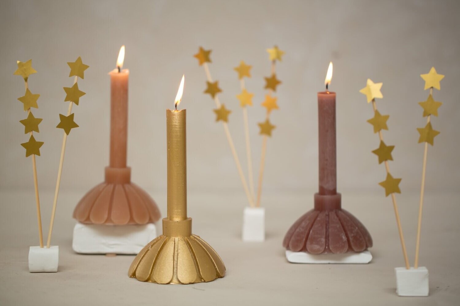 Rustik Lys Petal Candle Gold