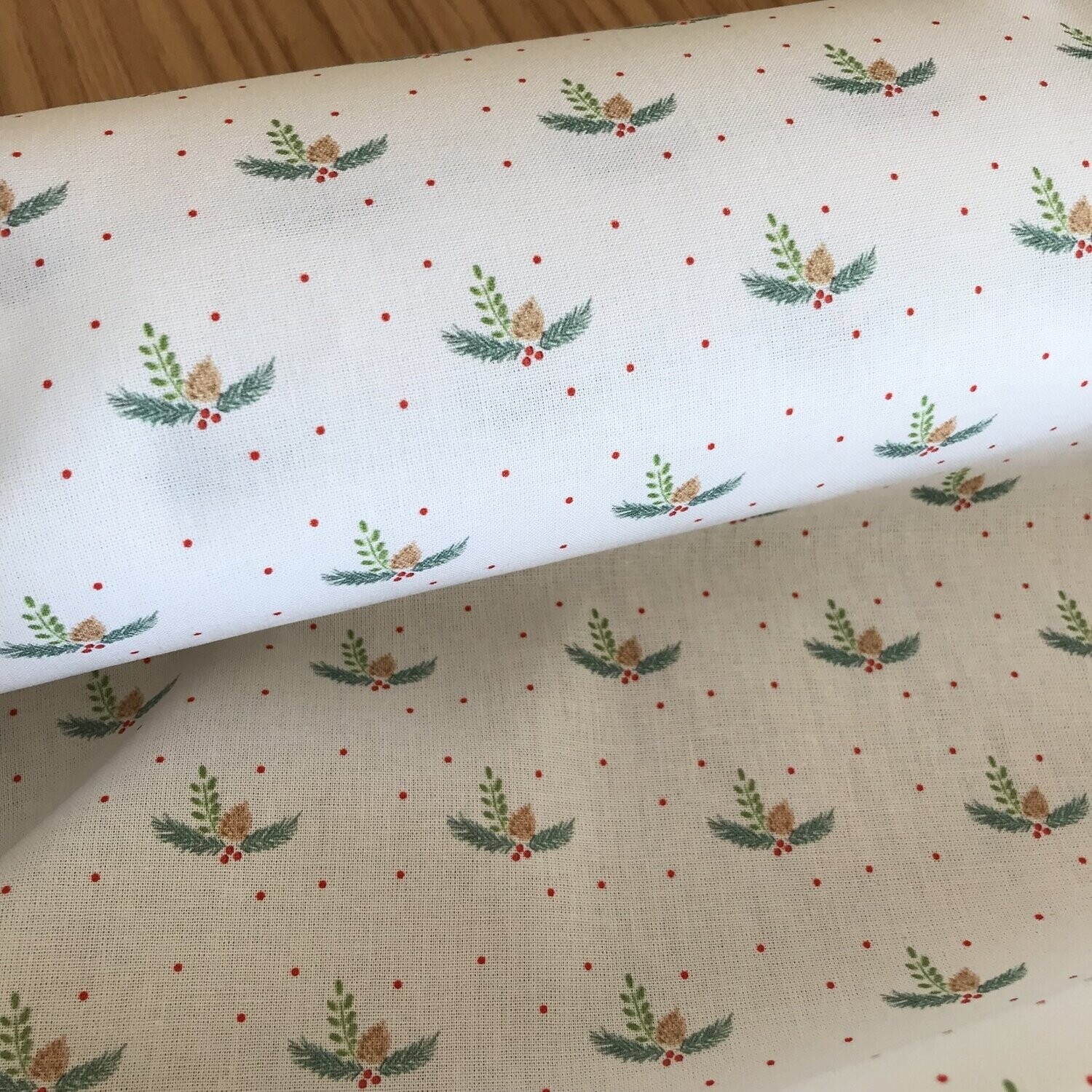 Tissu 100% coton - cretonne "Holly"