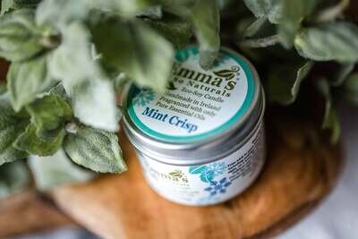 Mint Crisp Natural Candle in Tin.