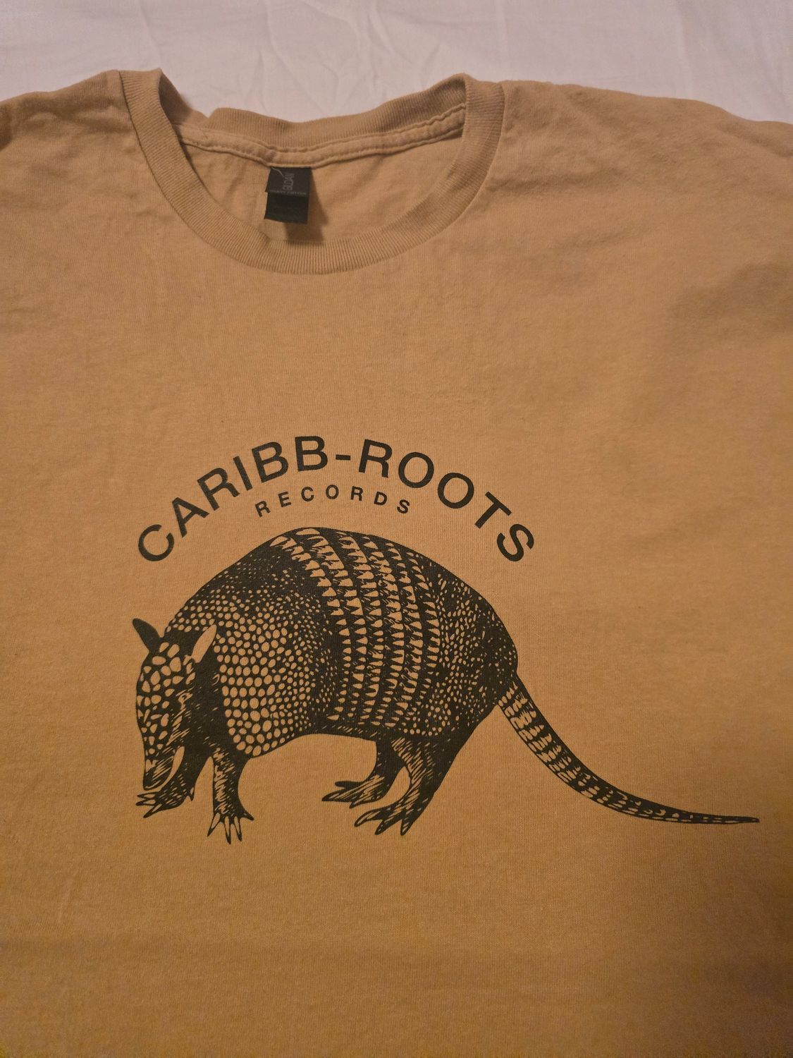 27 - TEE CARIBB ROOTS RECORDS