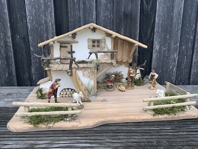Weihnachtskrippe 60 x 40 x 30 cm ohne Figuren