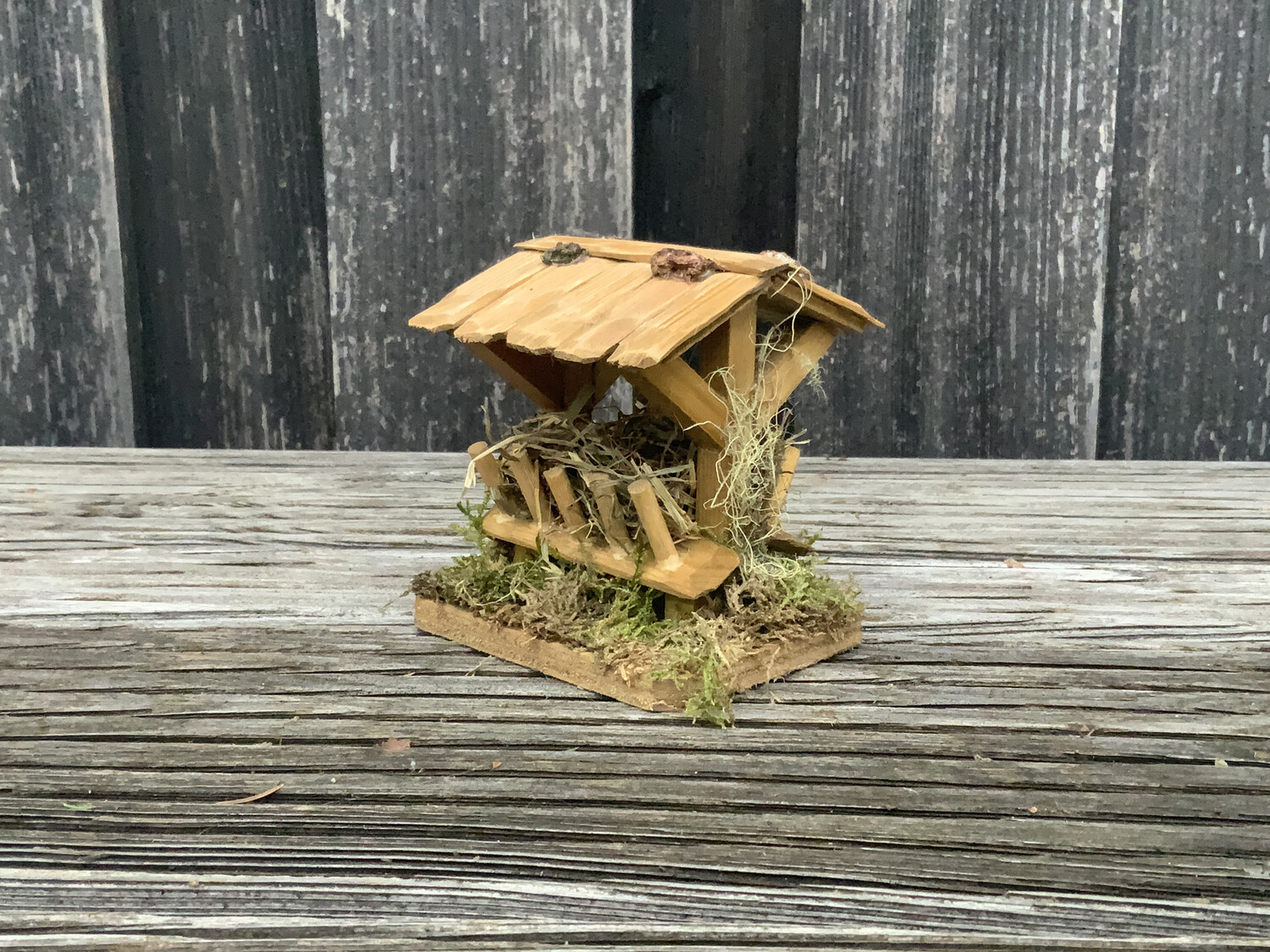 Futterkrippe 10 x 10 x 10 cm