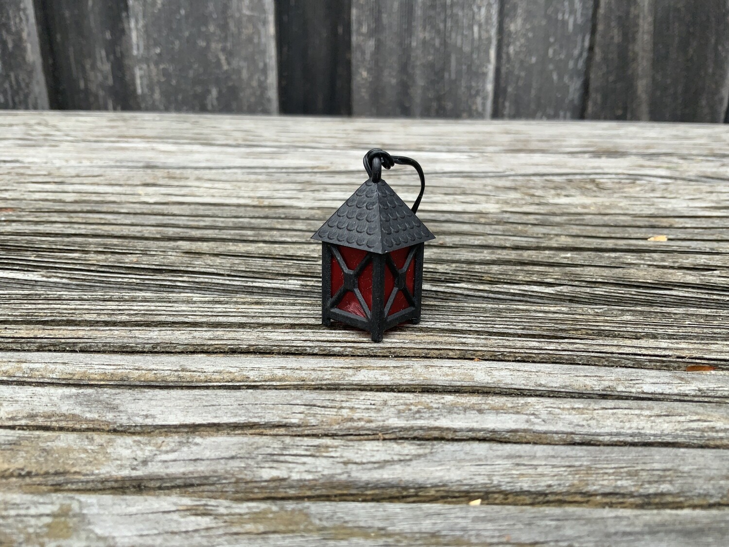 Laterne Kunststoff, rot 2 x 2 x 3,5 cm (mittel)
