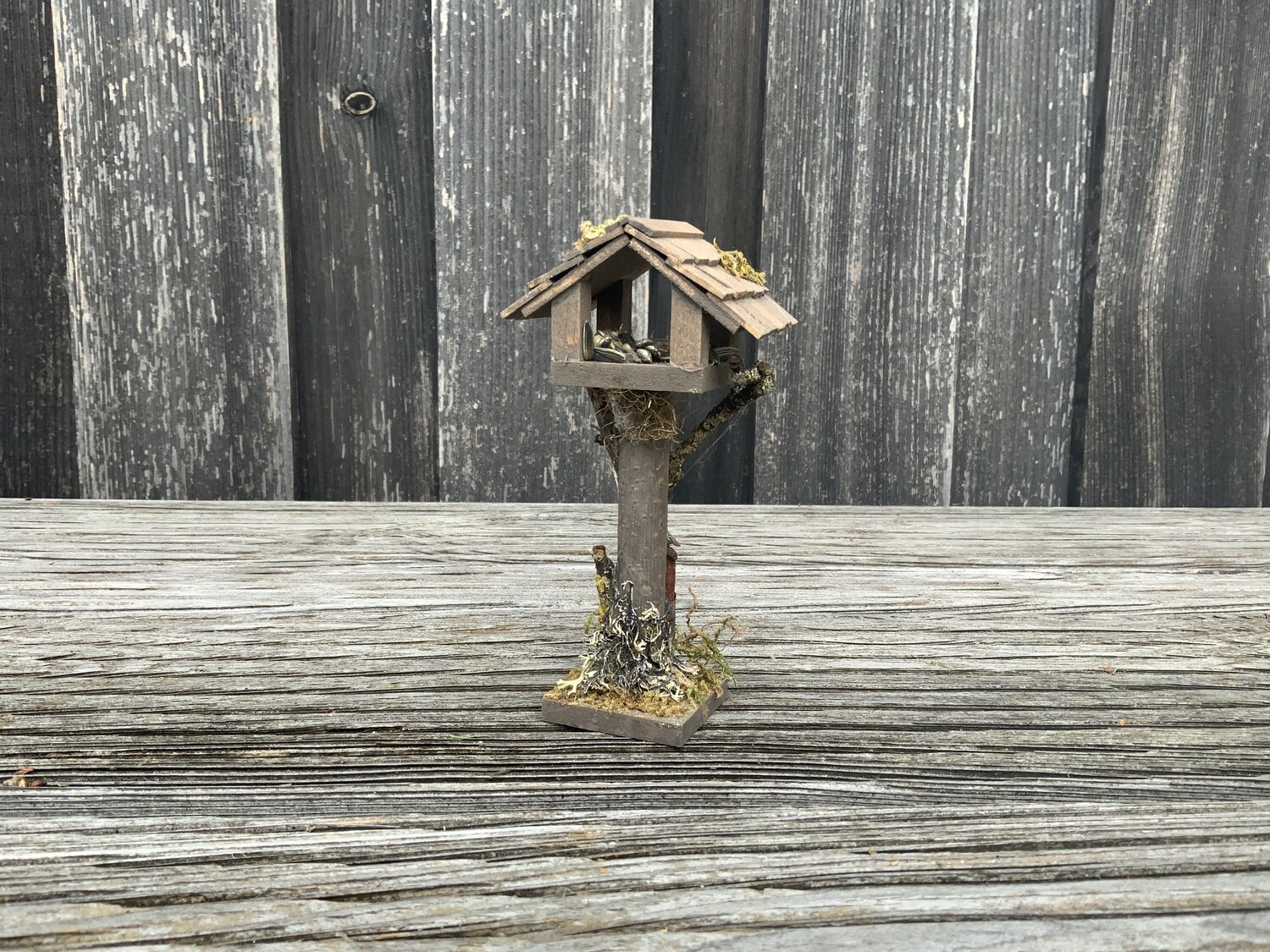 Vogelhaus (Einfuß)  7 x 5 x 14 cm