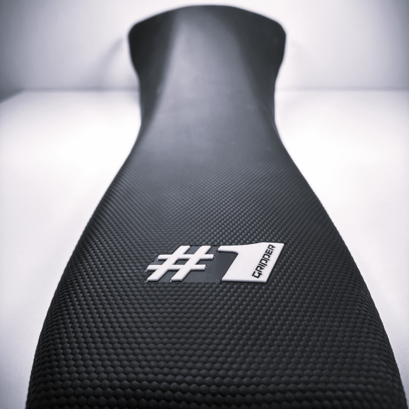 ONE GRIPPER HEXL SEAT COVER BLACK