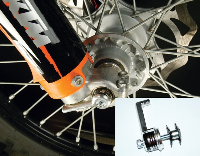 Front Axle Pull Handle Insert KTM/Husqvarna 125501, KTM 1524 all