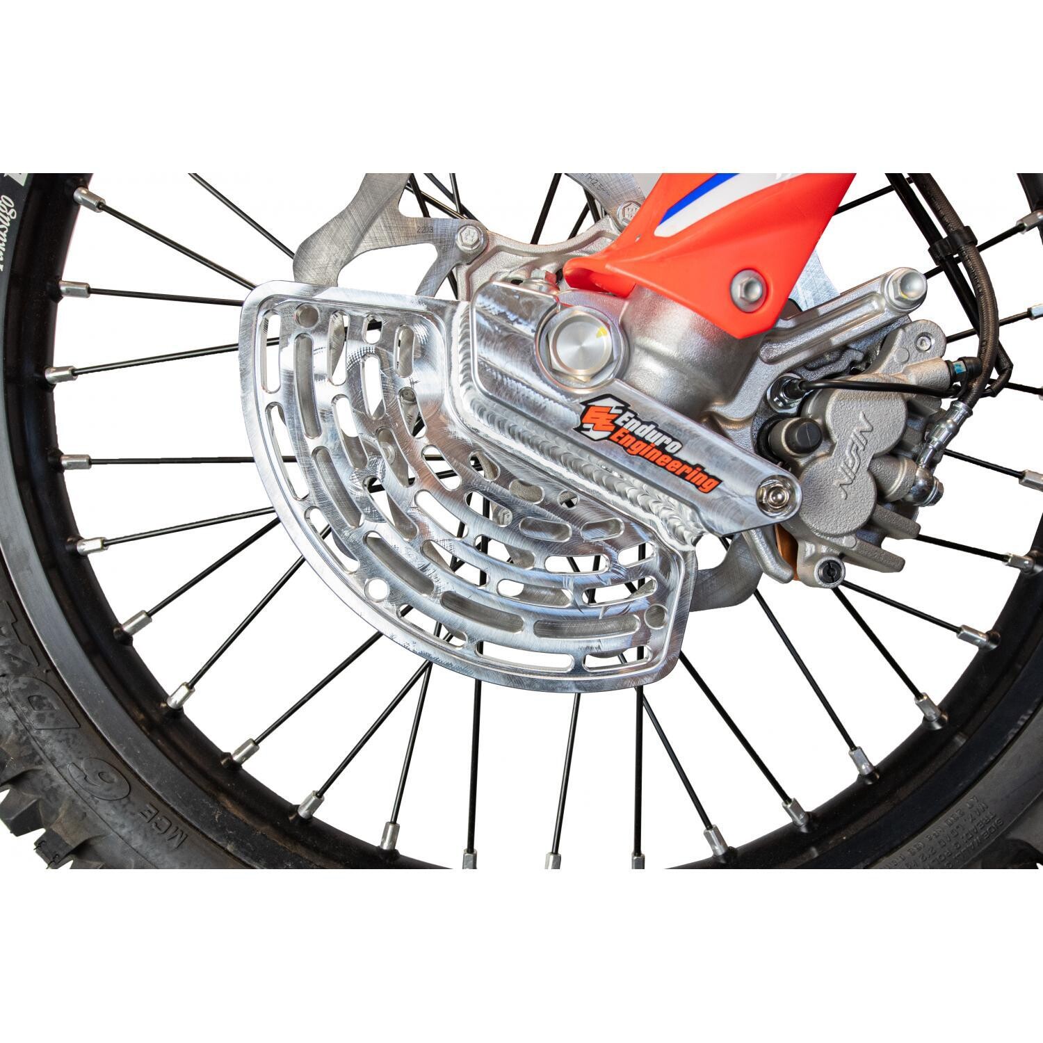 FRONT DISC GUARD BETA  2020-2024 RACE EDITION MODELS  (KYB-FORK) 2025-> RR RACE