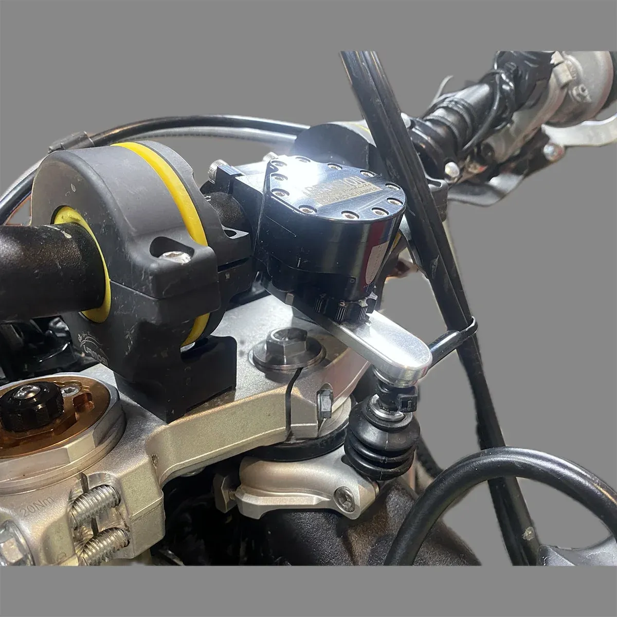 Scott's Steering Stabilizer Adapter