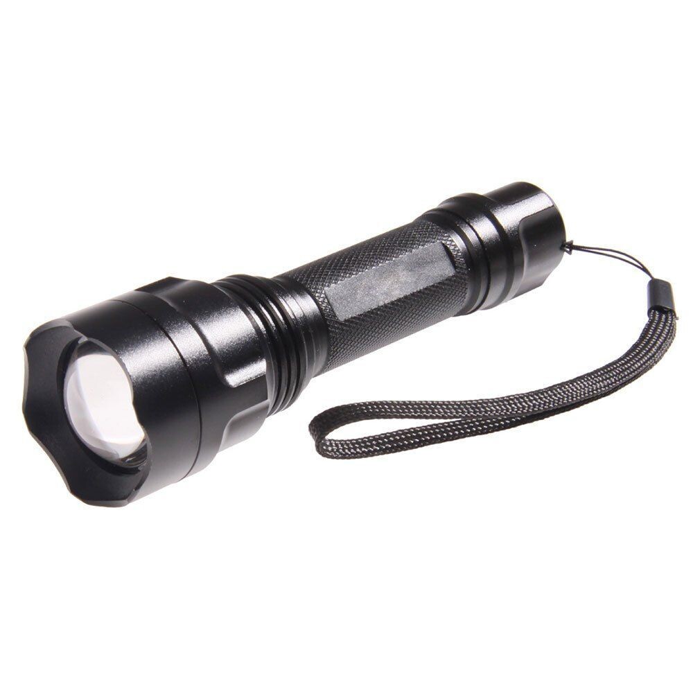 Linterna DELTA TACTICS HO2 FLASHLIGT