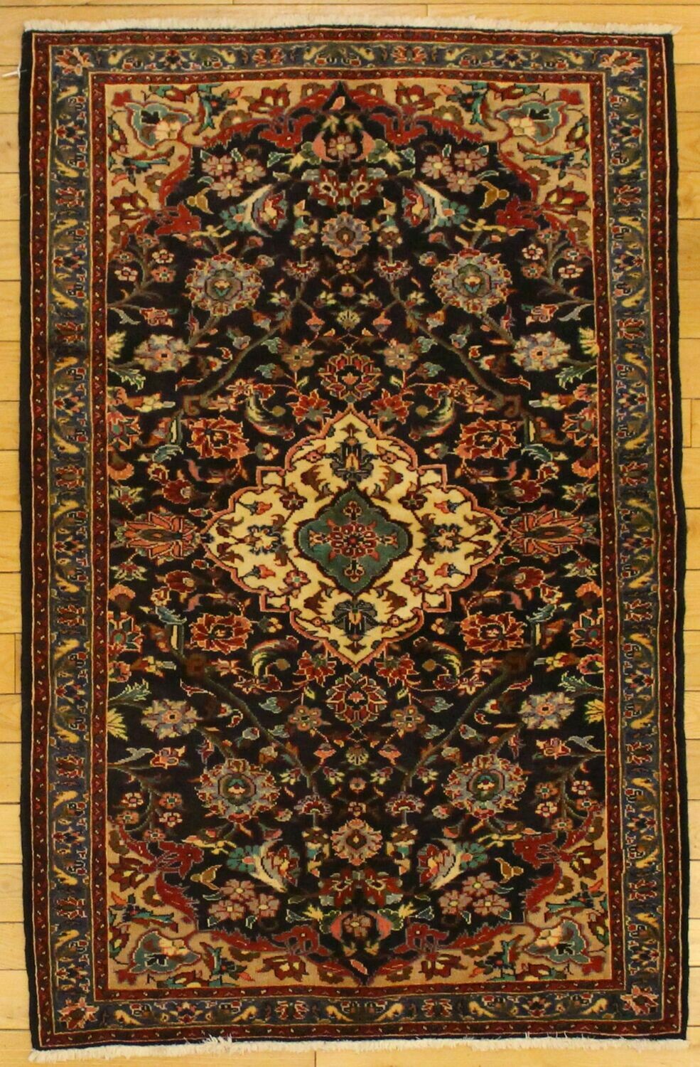 Persian Kashan - 4.7 x 7.0