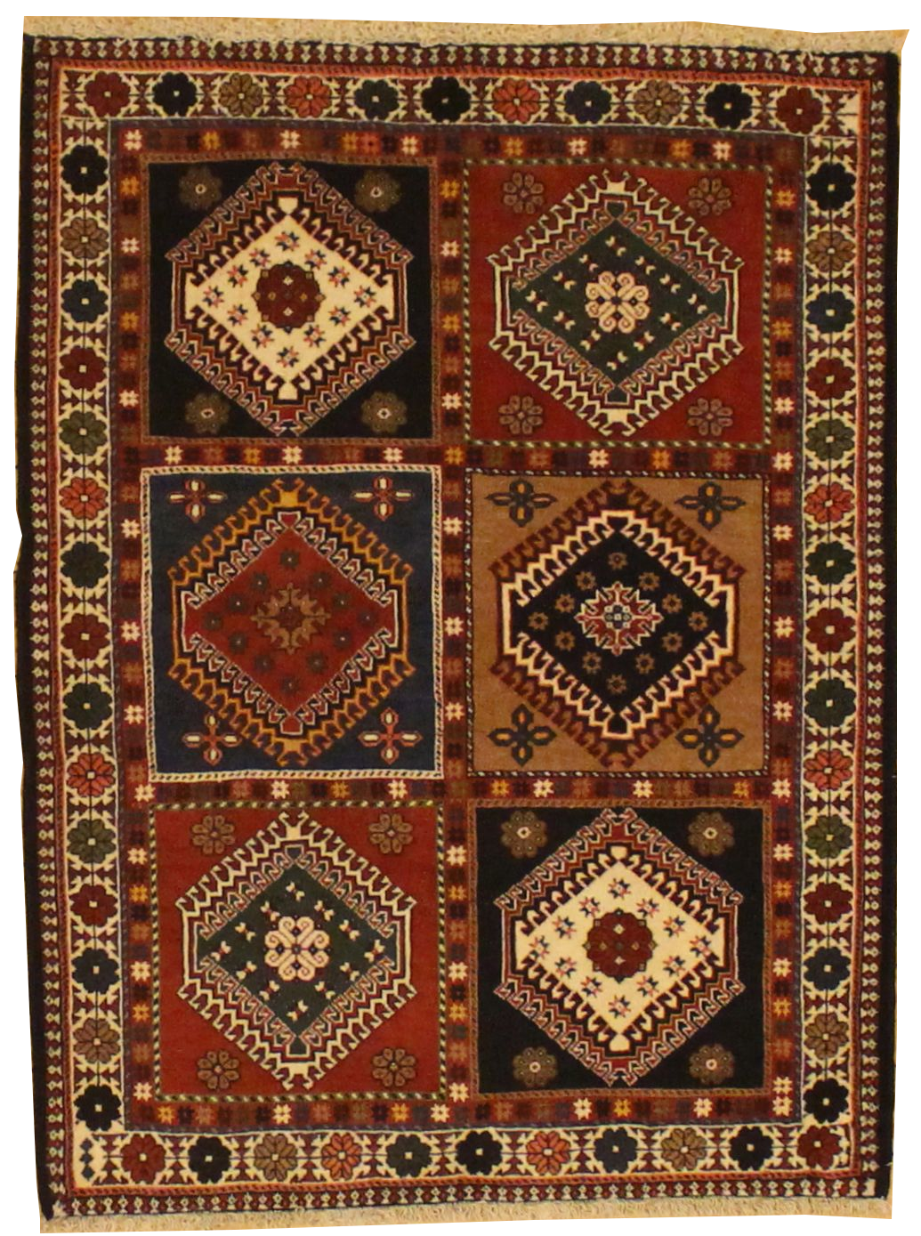 Yallameh  - 3.6 x 4.8