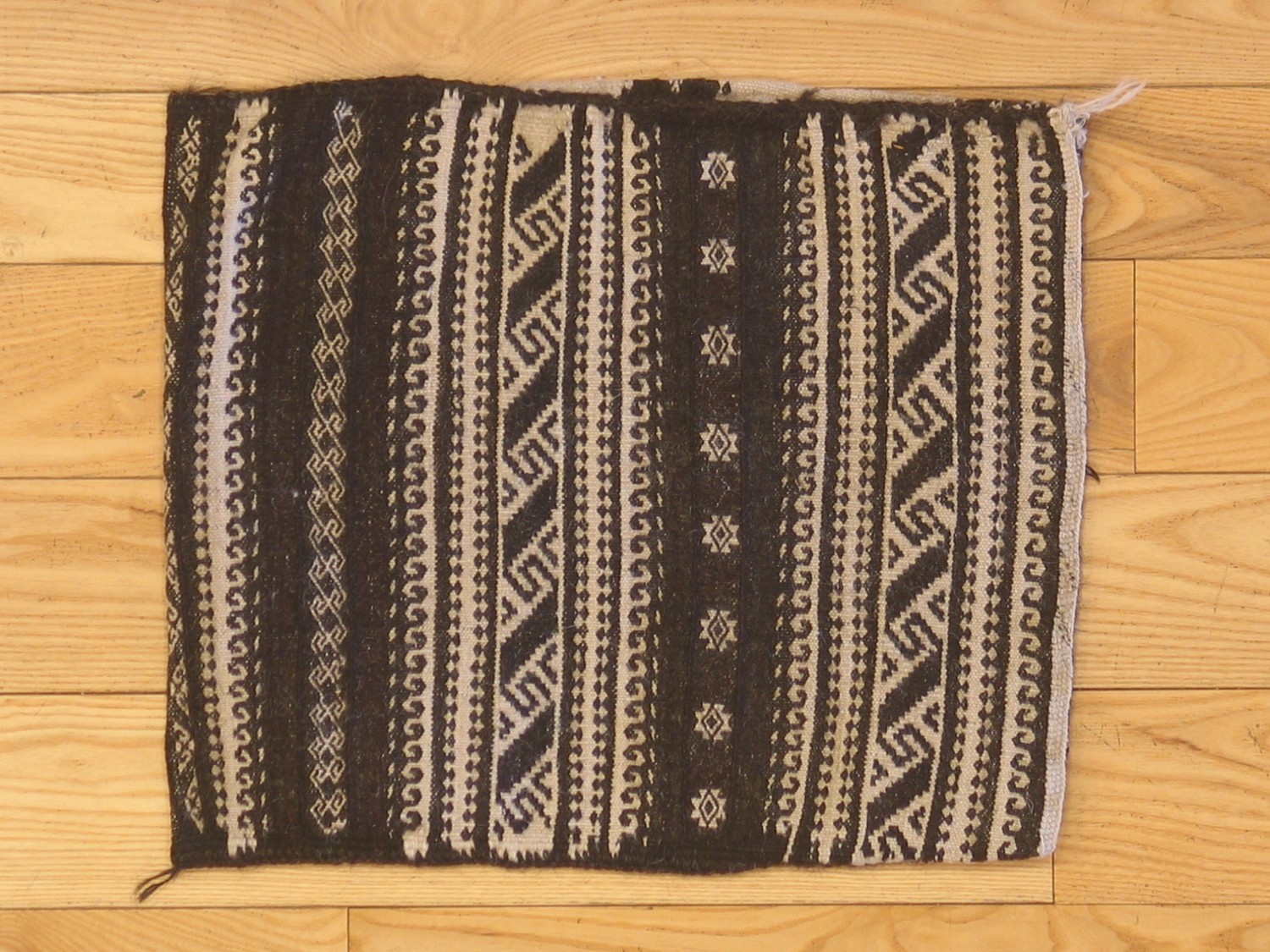 Beluchi Pillow - 1.6 x 1.9