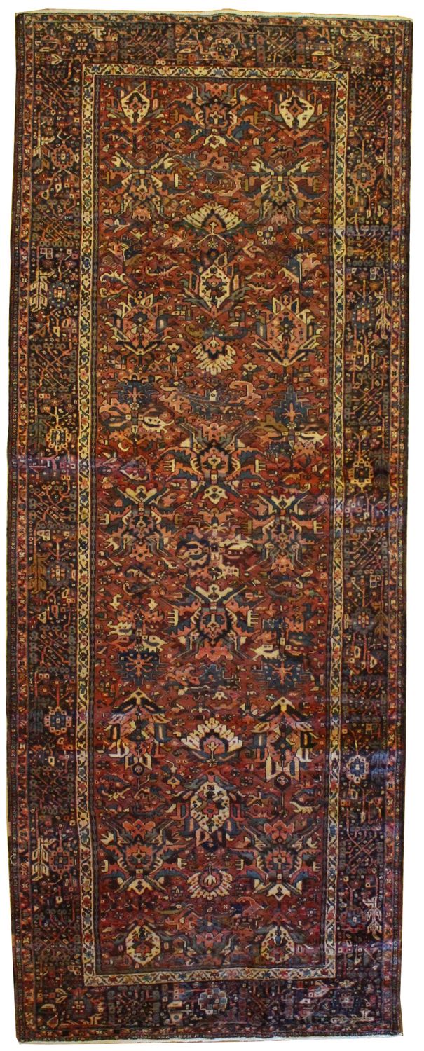 Garache  4'11" X 12'10"