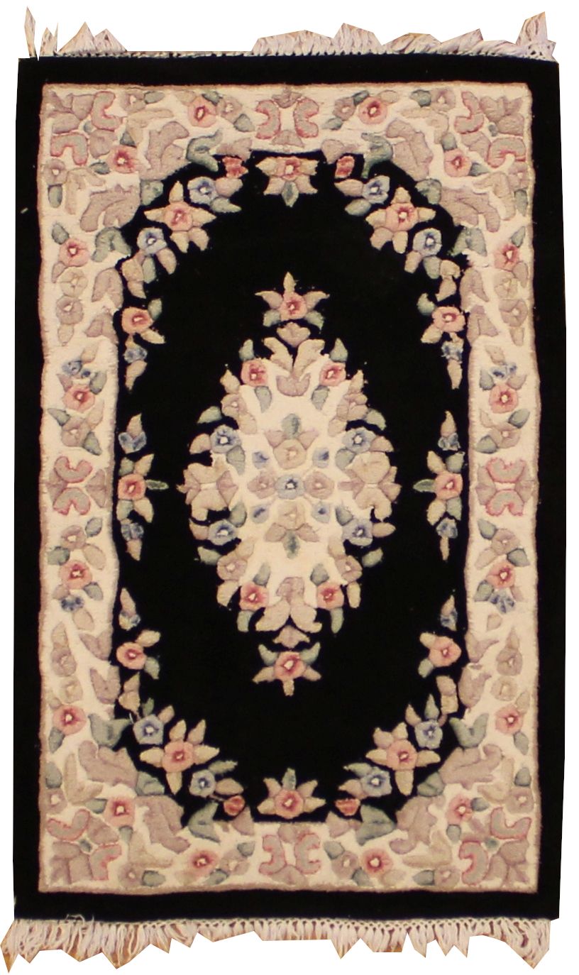 Tufted - Chinese - 2.5 x 3.8