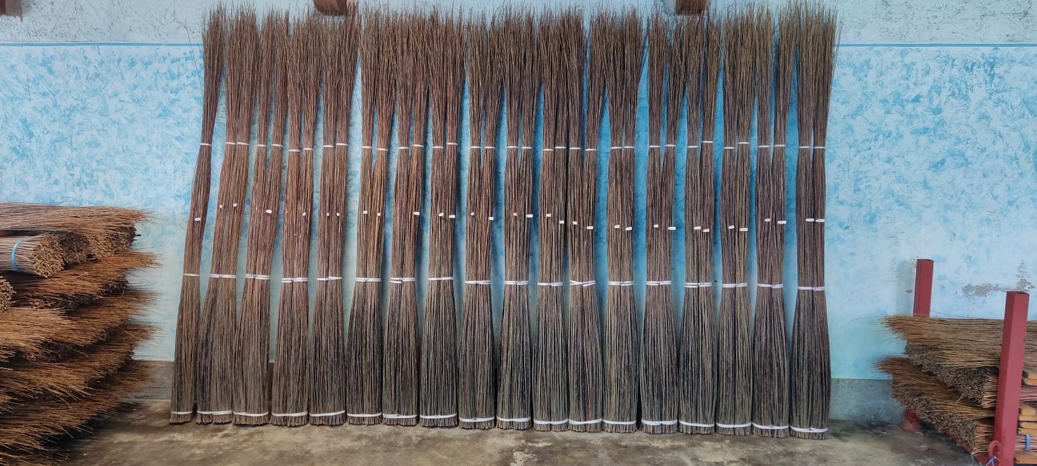 Rosso mosto, salici/corteccia  cm 220 kg 2,5