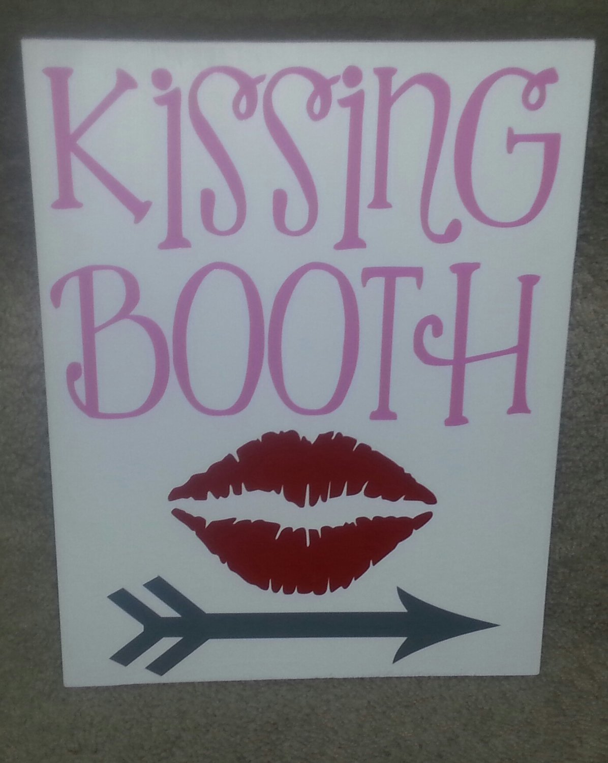 Kissing Booth