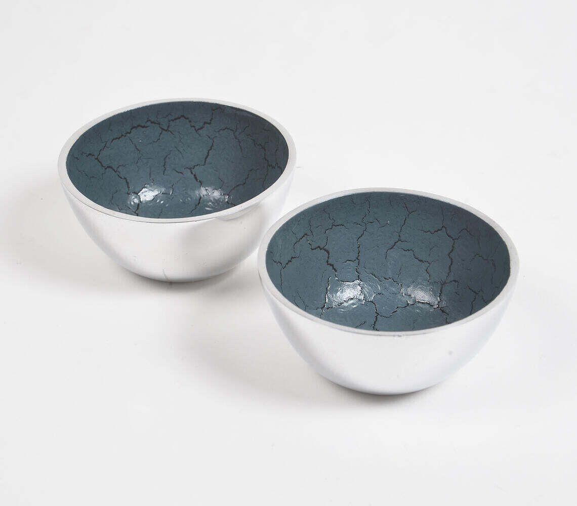 Textured Aluminium Round Blue Bowl (Set of 2)