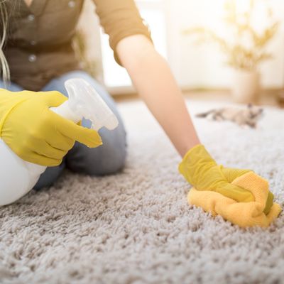 CLEANING SPRAYS