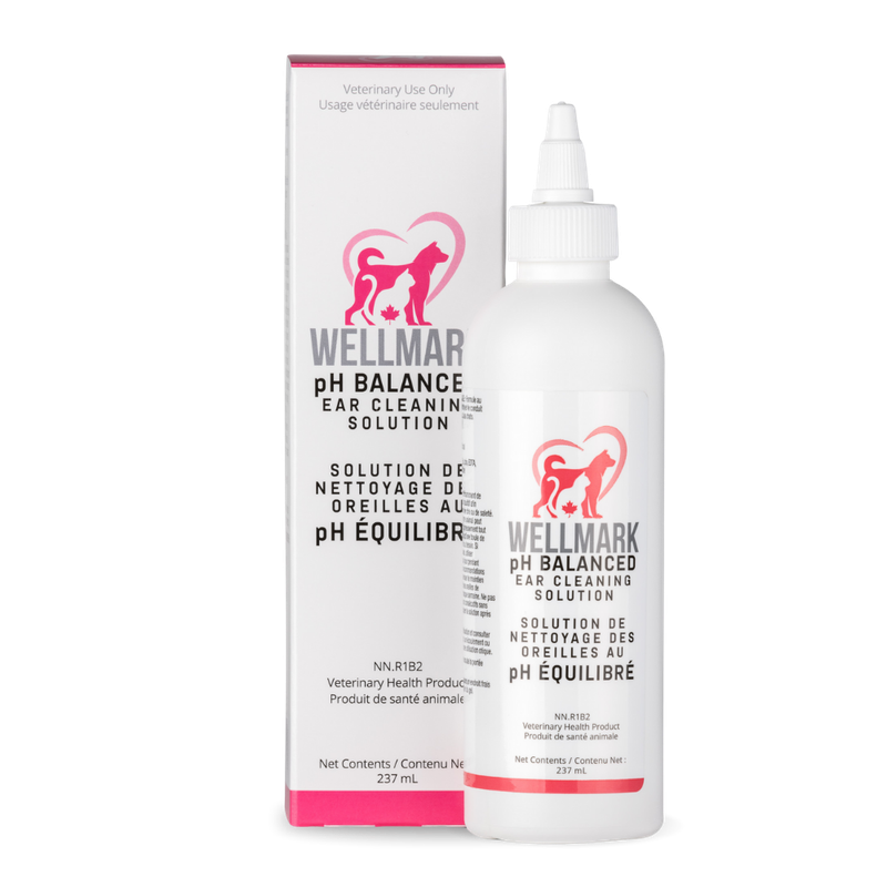 WELLMARK pH BALANCED EAR CLEANING SOLUTION FOR DOGS &amp; CATS 237ml