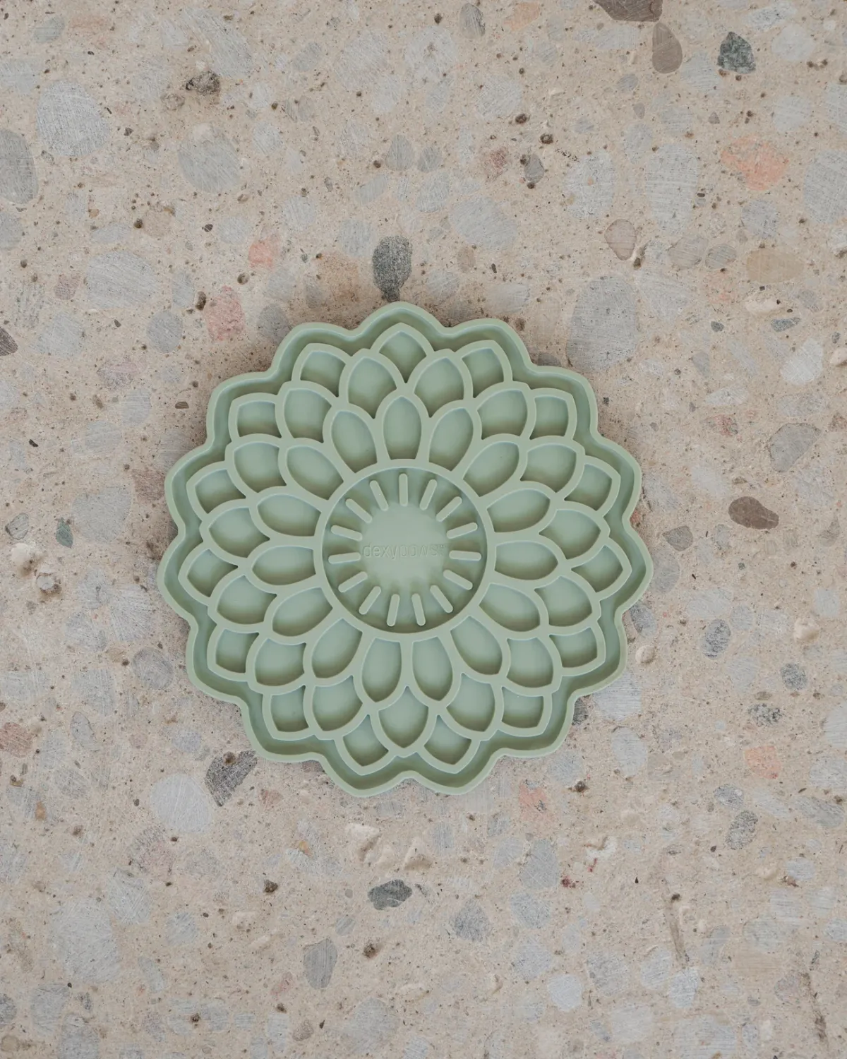 DEXYPAWS LICK MAT SAGE GREEN BLOOMING BLOSSOM