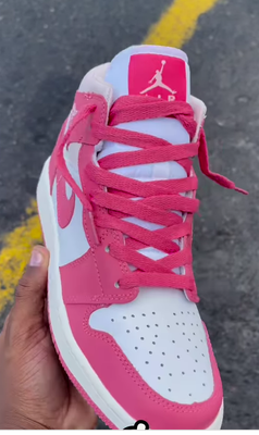 Baskets rose pour porter avec votre jupe ou pantalon