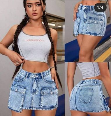 Jupe courte en jeans poche sur les cotes