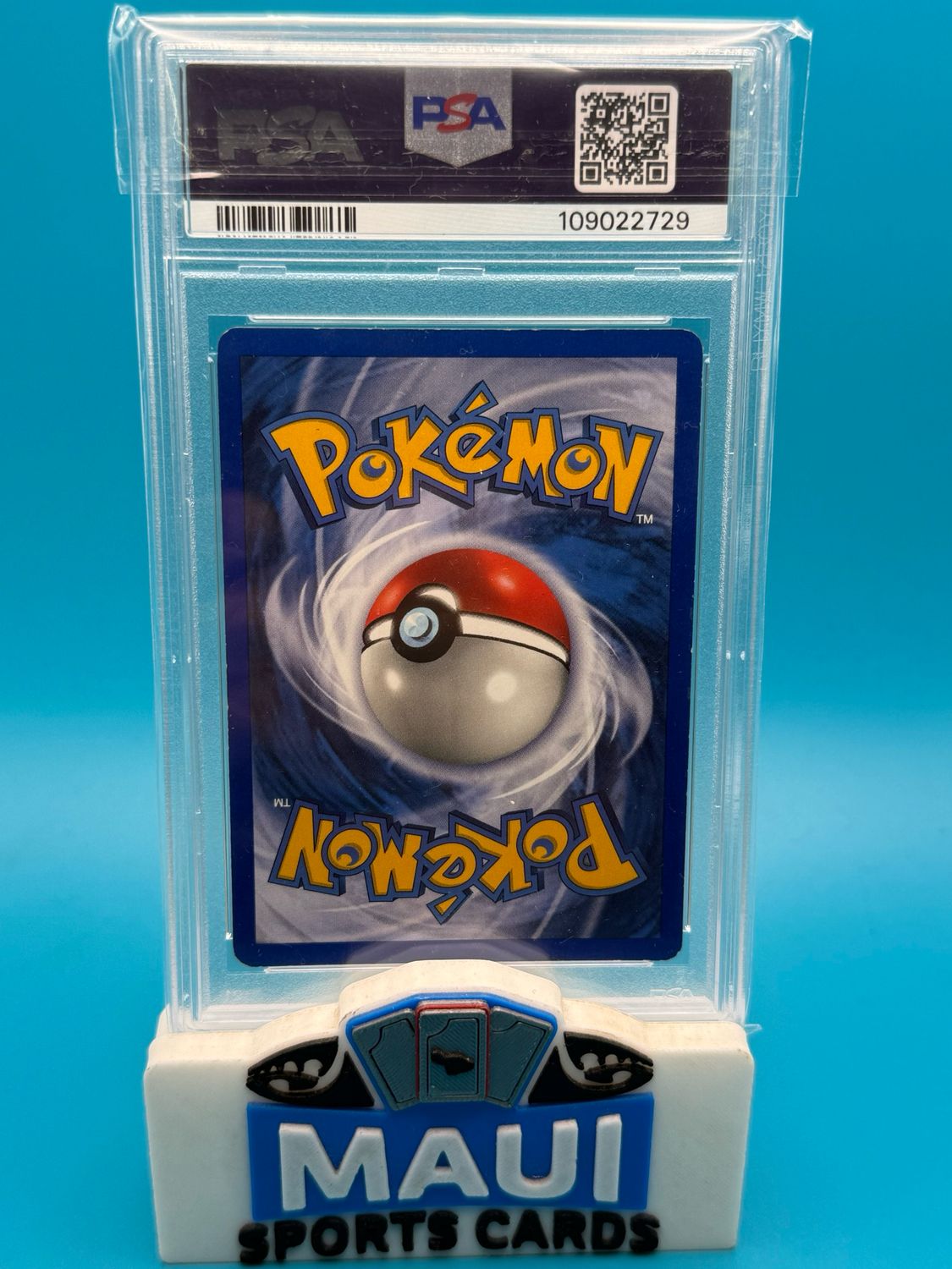 1999 Pokemon #4 Shadowless Holographic Charizard PSA 4