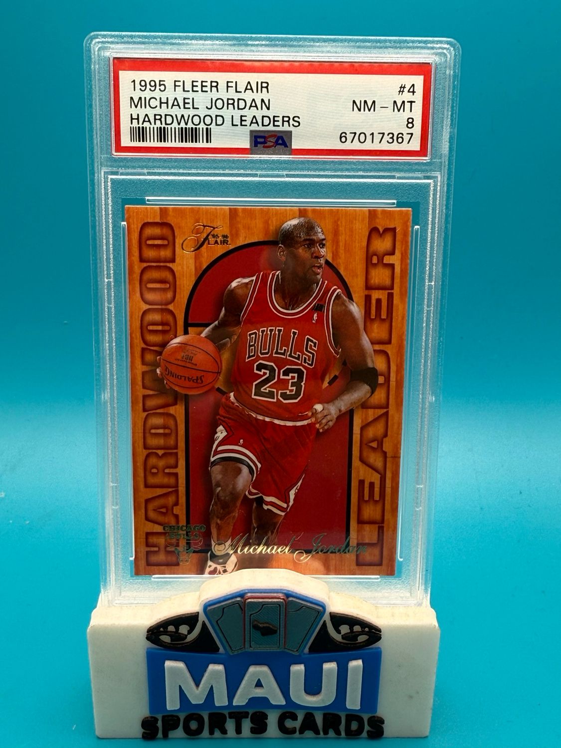 1995 Fleer Flair Hardwood Leaders #4 Michael Jordan PSA 8