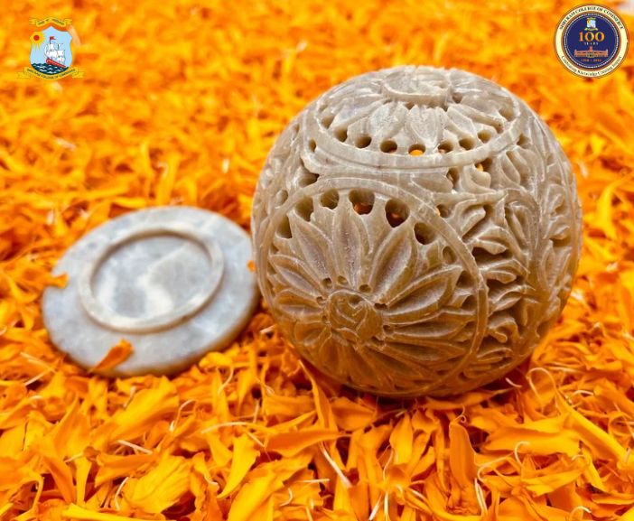 Ball Tealit Holder- Gaurahari Enactus SRCC