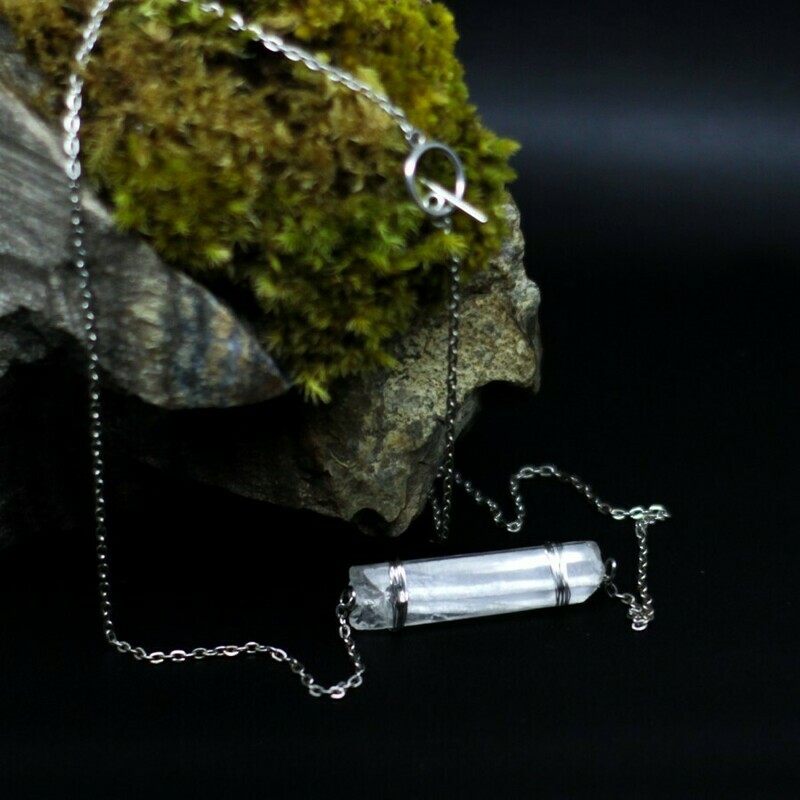 Crystal Quartz Necklace / Kalung / Clear quartz