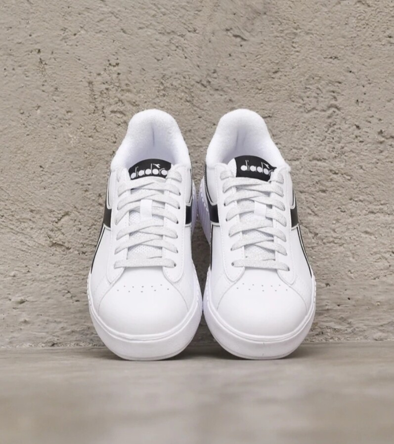 Diadora step white black