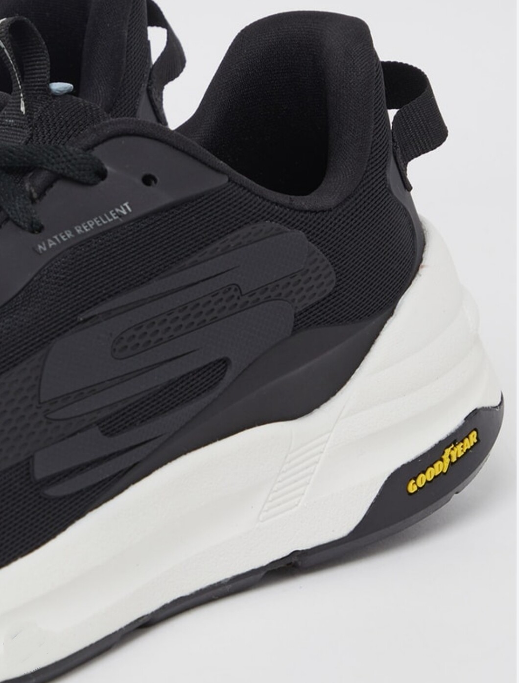 skechers global jogger nere