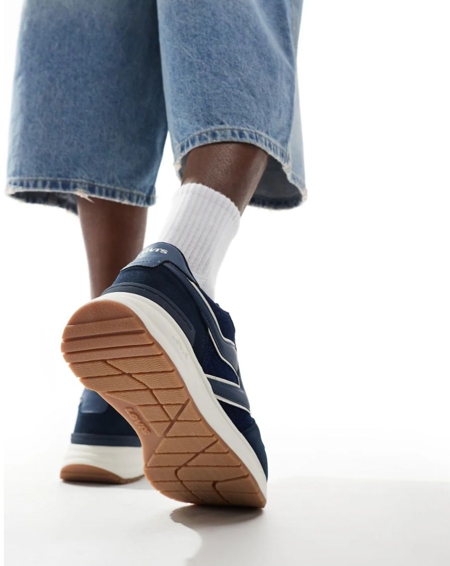 Levi&#39;s charge blu