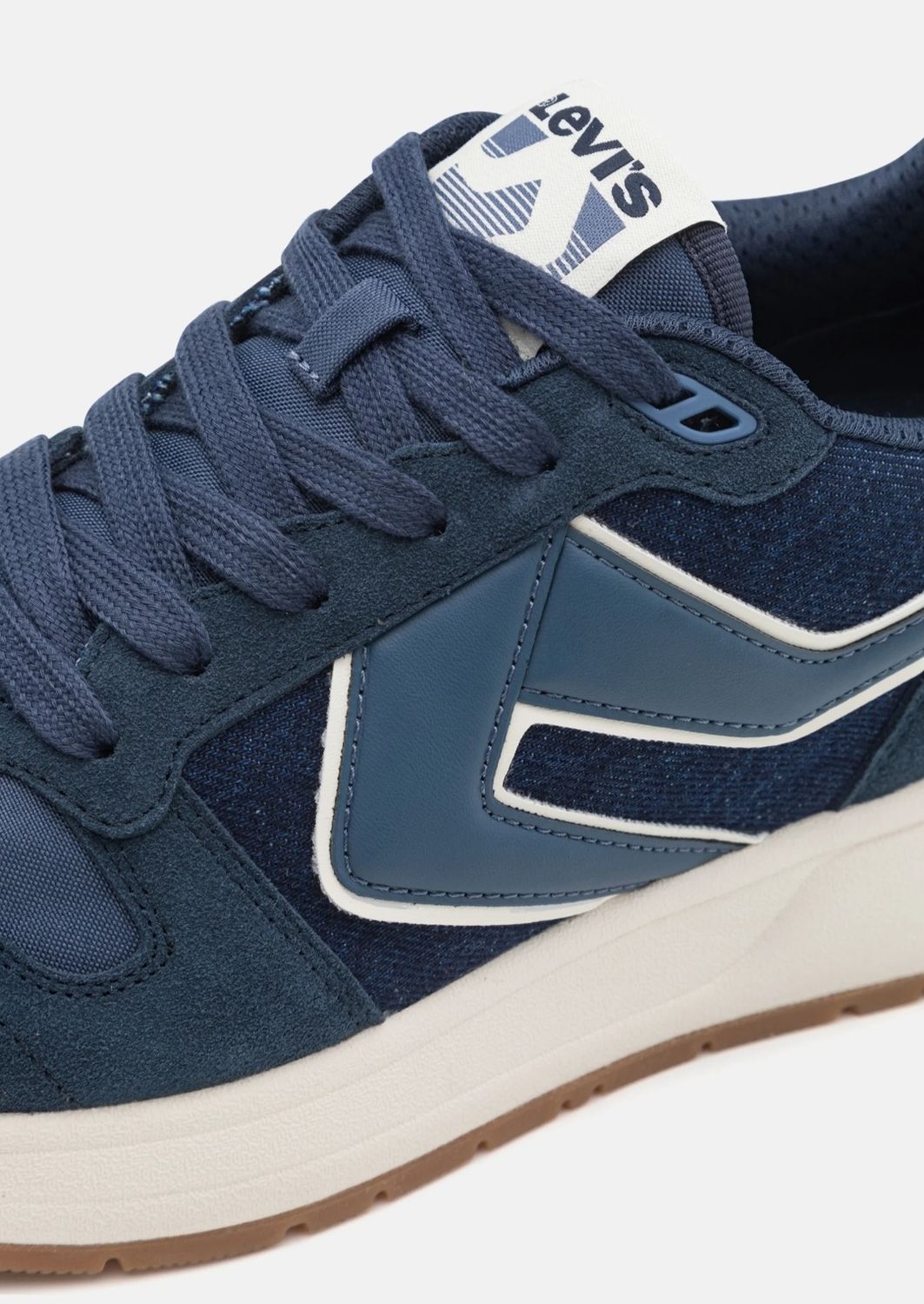 Levi&#39;s charge blu