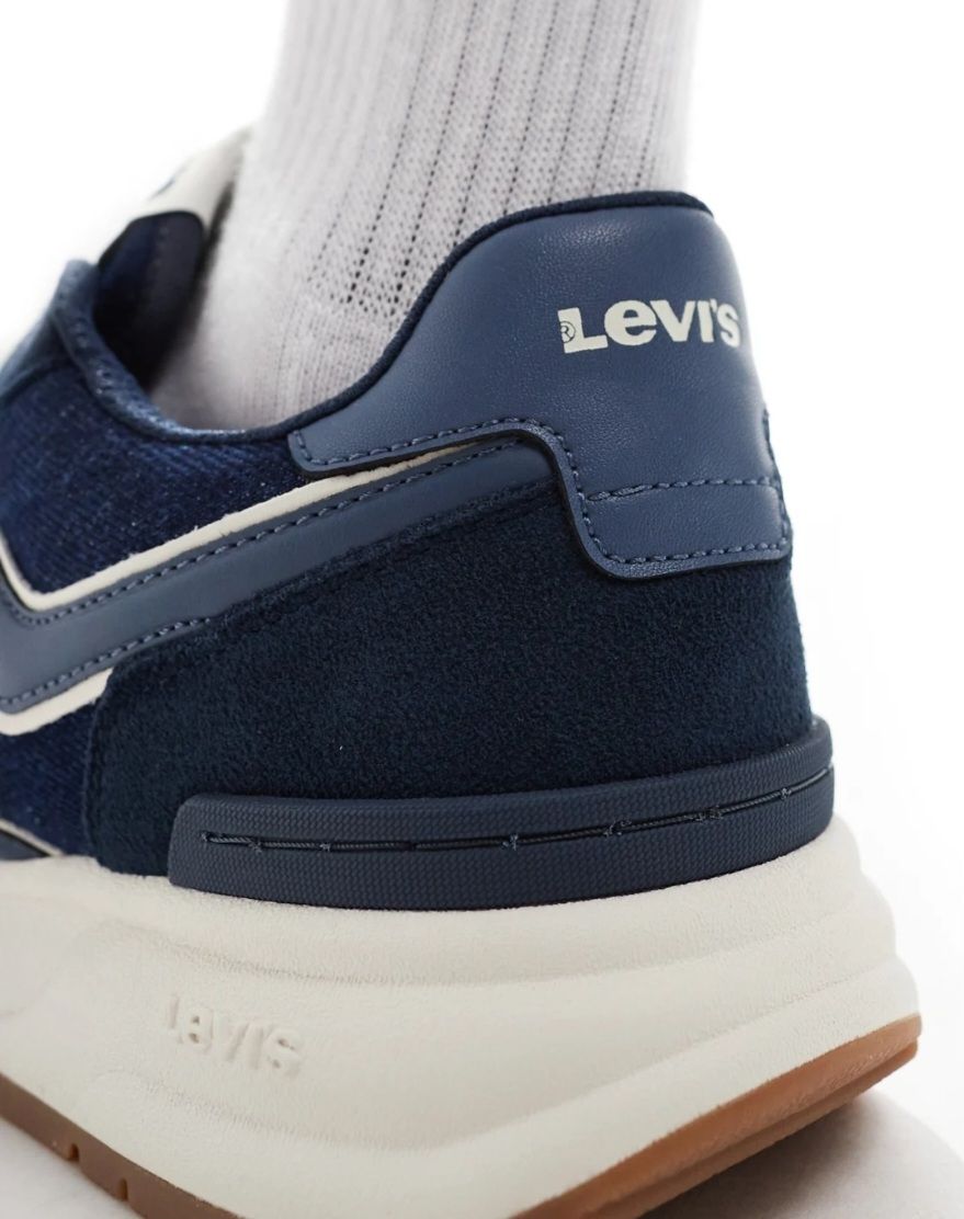Levi&#39;s charge blu