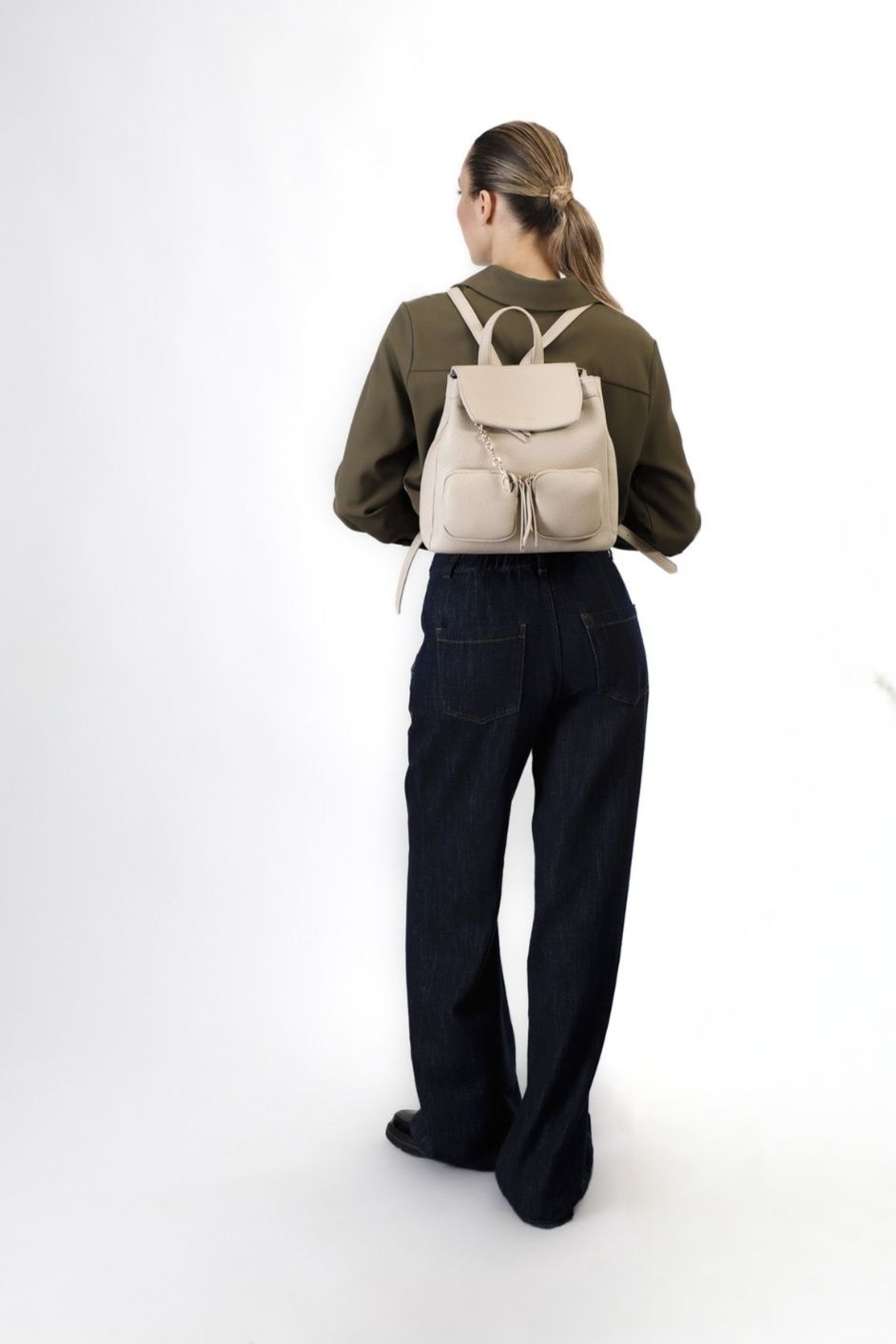Zaino charm tasche beige