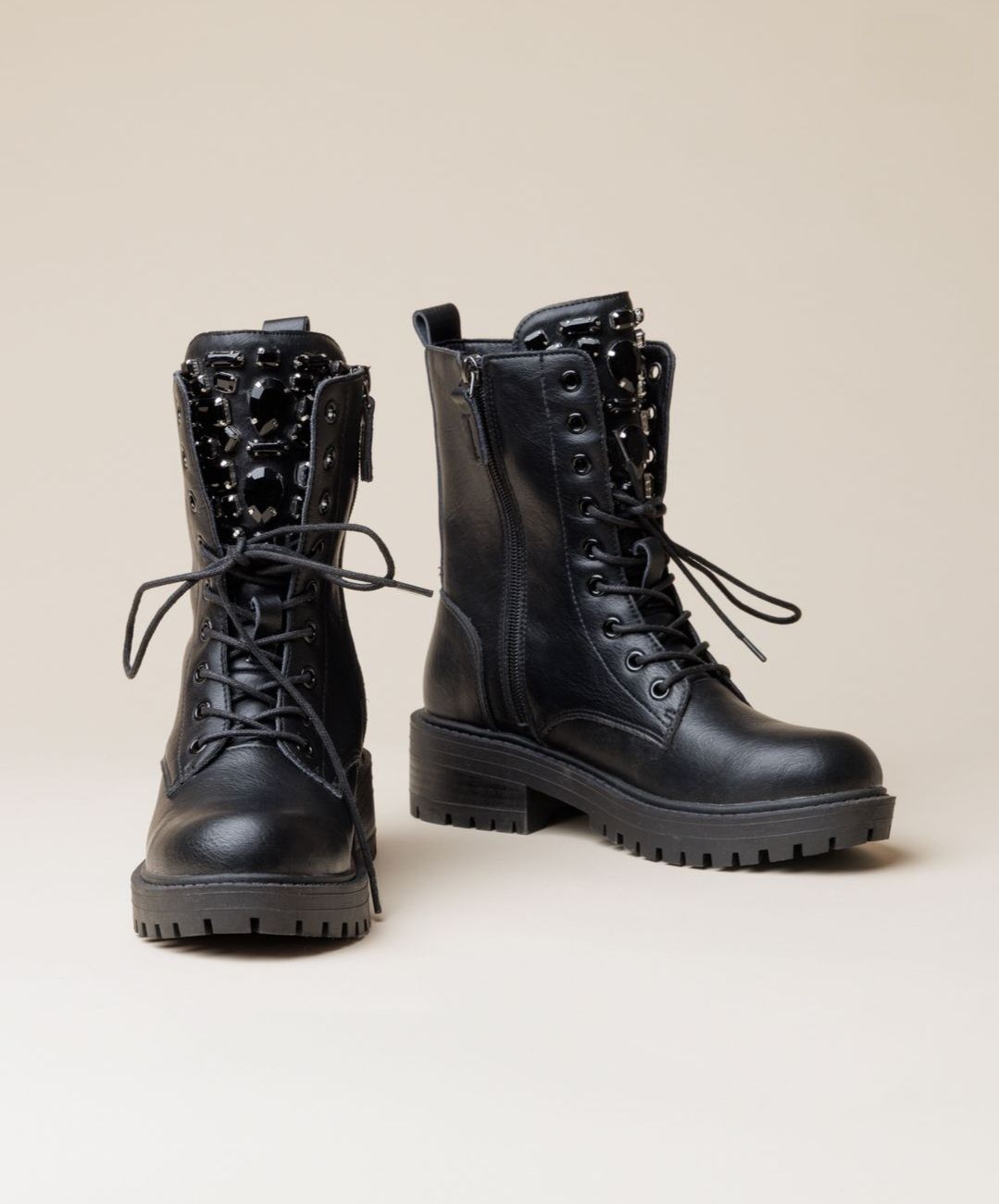 Francesco Milano anfibio pietre