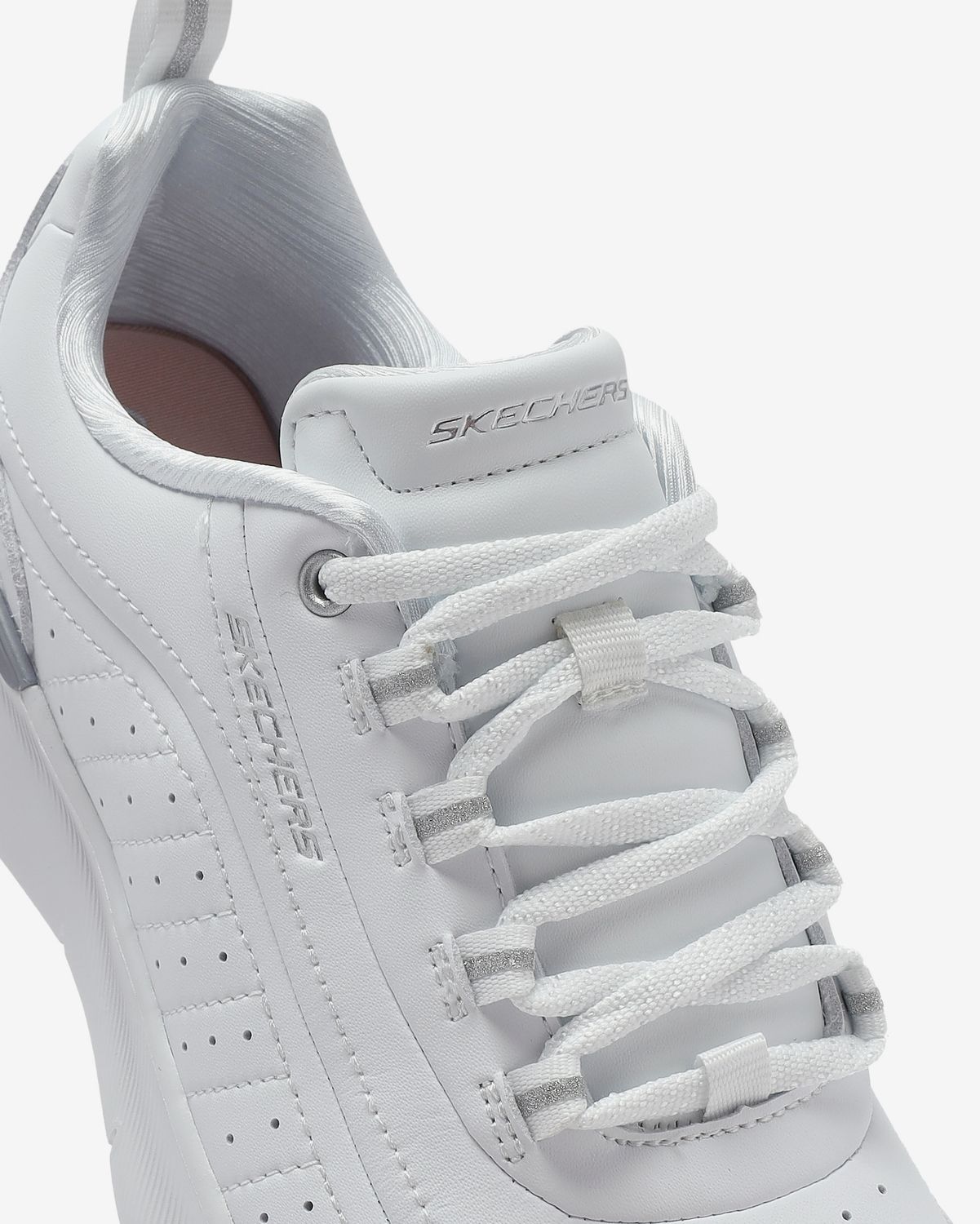 Skechers dynamight white