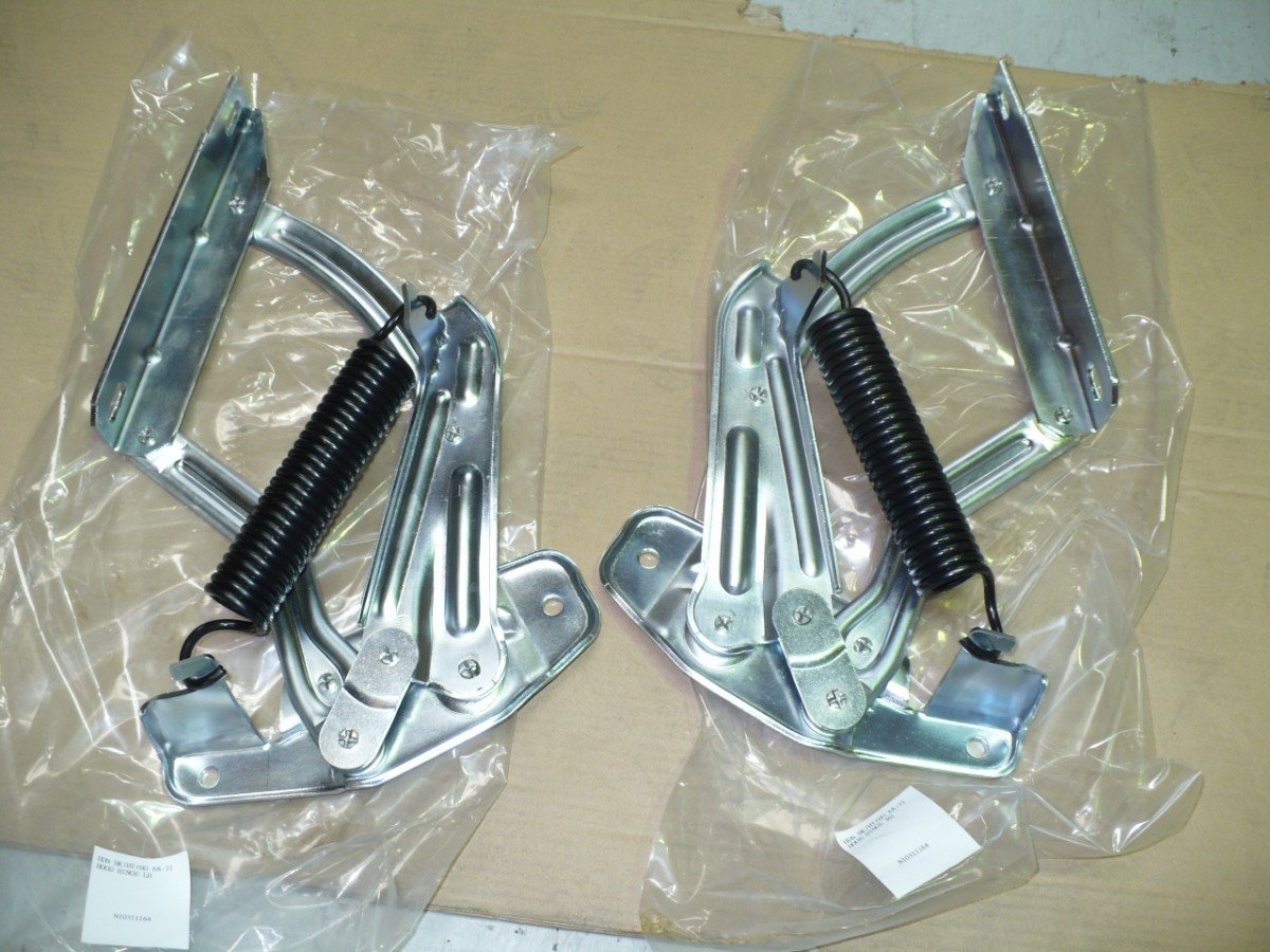 Bonnet Hinges