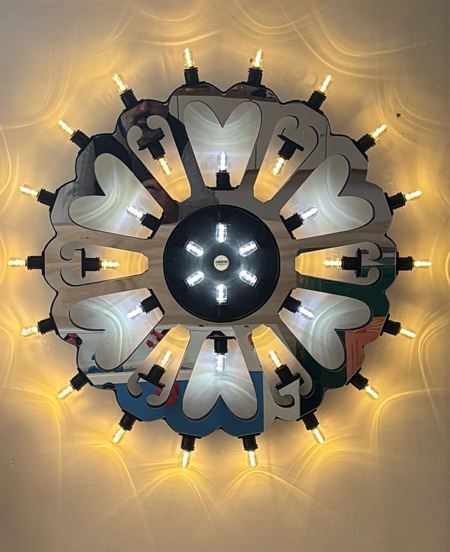 Rosone “Riflesso” 70 cm - CON FILO o RICARICABILE Rosone “Riflesso” 70 cm - CON FILO o RICARICABILE