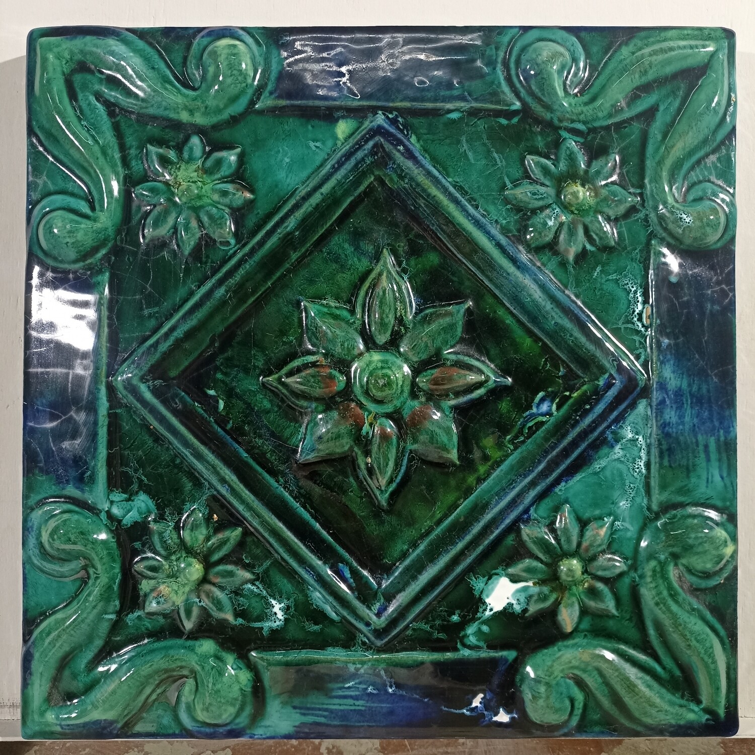 Зеленый Изразец с орнаментом, 30х30 см, майолика, распродажа 2023