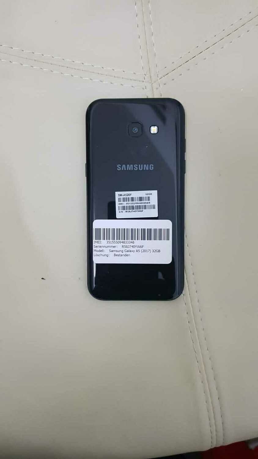 Samsung Galaxy A520 32gb unlocked
