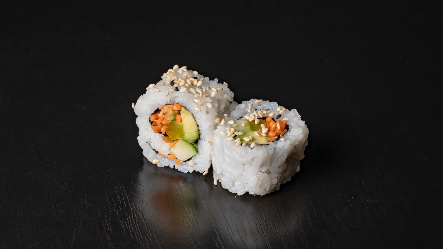 62.URAMAKI VEGI